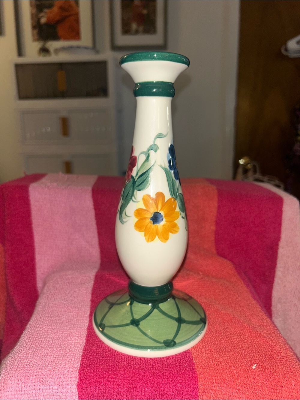 Gail Pittman Daisy Chain Candlestick